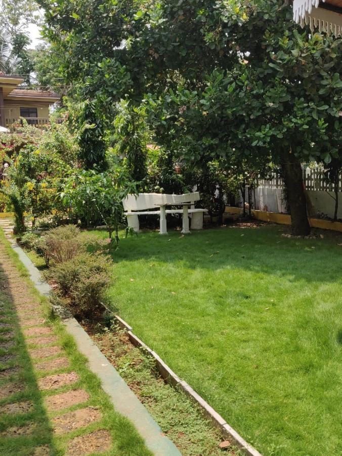 Villa Agastya Betalbatim Luaran gambar